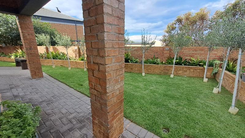 4 Bedroom Property for Sale in Jongensfontein Western Cape